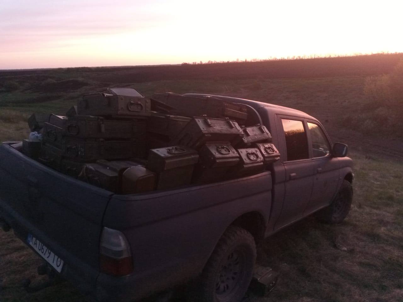 Favbet Foundation передал бригаде ВСУ на южное направление внедорожник Mitsubishi L200